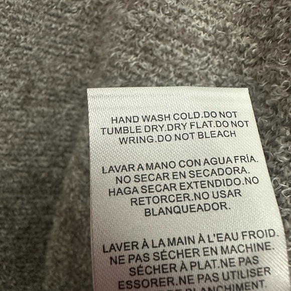 Thread And Supply Cozy Life Perch Top Size Medium Gray Loungewear Crop Oversized - Picture 6 of 6